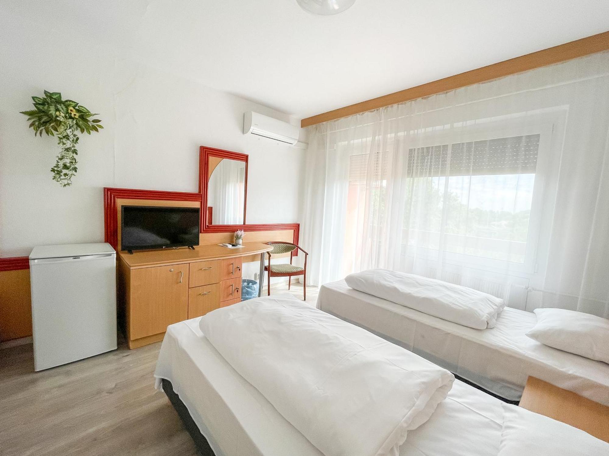 Tisza Sport Hotel Segedin Dış mekan fotoğraf